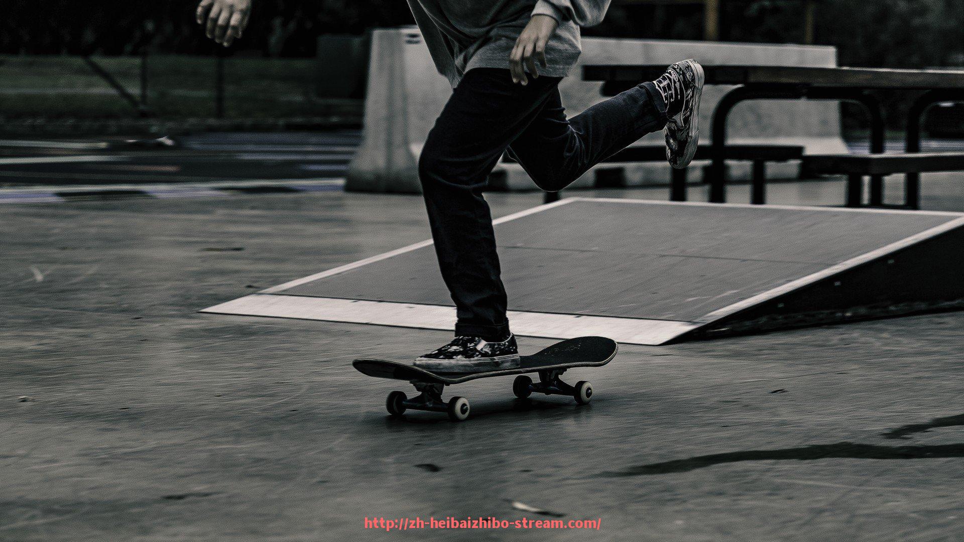 黑白体育直播-世俱杯球员护具品牌质量对比及市场竞争分析